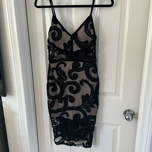 Sarah La M/L Sheer Dress